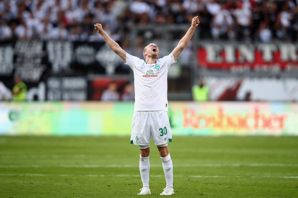 Davy Klaassen, del Everton a Werder Bremen. Fichaje por 15 millones de euros (unos 17.4 millones de dólares) y su precio justo era de 21.2 millones de euros (unos 24.5 millones de dólares)