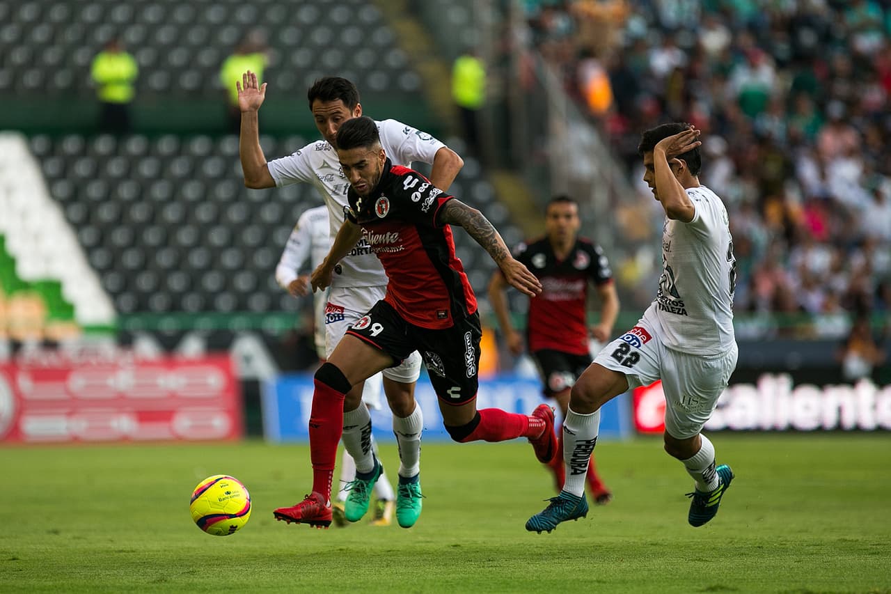 A pesar de las ganas, Juan Lucero no estuvo fino en el Nou Camp.