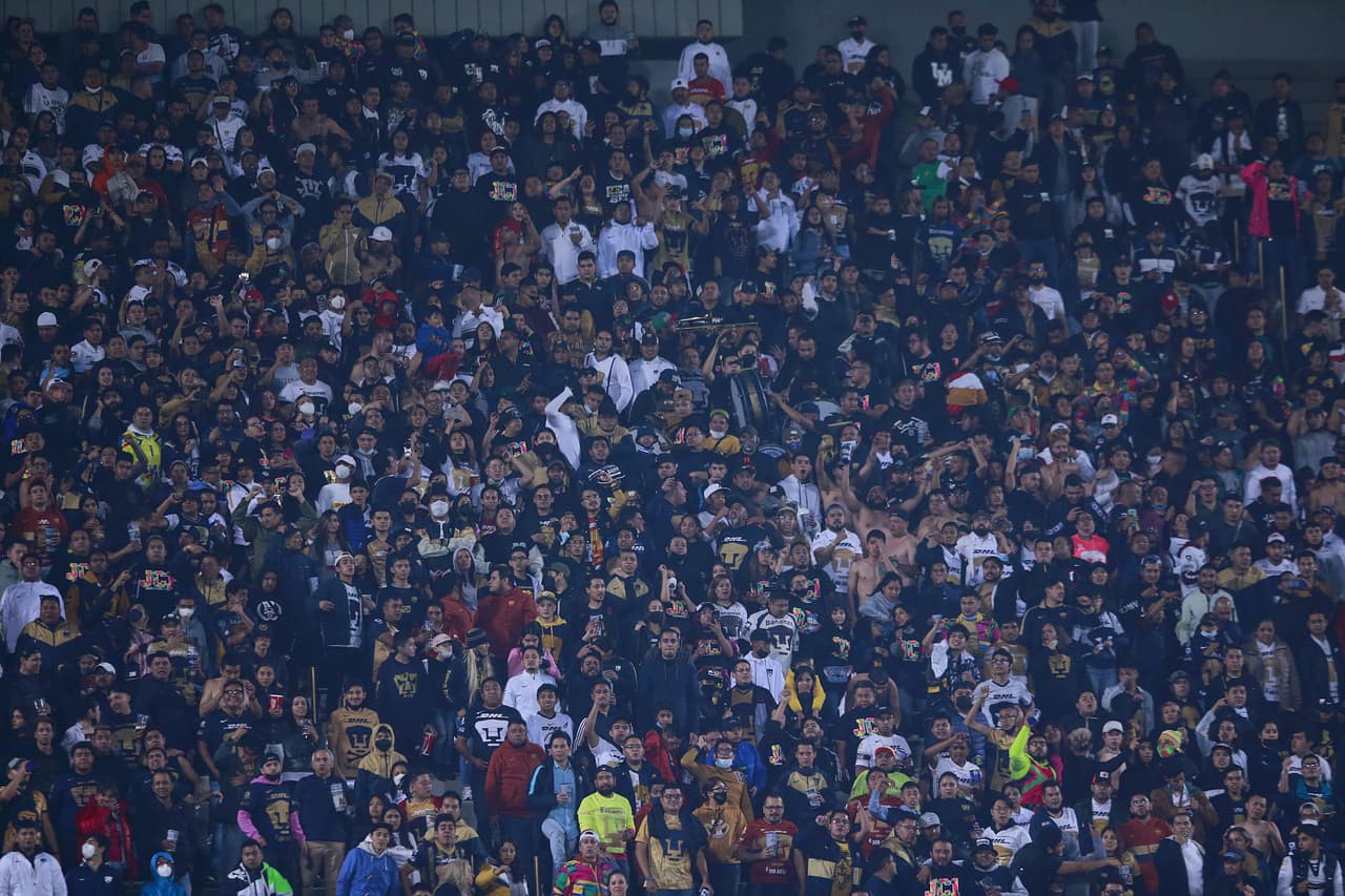 Talavera se vistió de héroe en el tercer cobro de New England, pero ‘Chispa’ Velarde falló. Sin embargo, Lletget voló su remate y Pumas aprovechó el cobro de Dinenno para pasar a Semifinales.