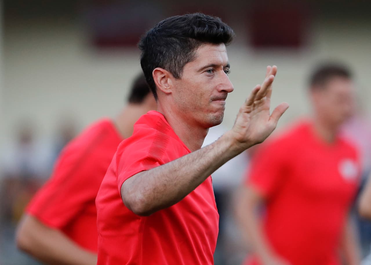 A Robert Lewandowski le siguen saliendo 'novias' en este mercado. Si bien el Bayern aseguró que no lo venderá, la Juventus mantiene la esperanza.