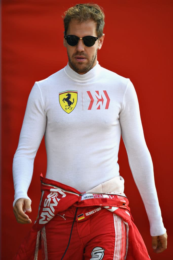 Con la presión de triunfo para acortar ventajas con Lewis Hamilton y darle vida a la lucha por el mundial de pilotos, así trabajó Sebastian Vettel de Ferrari (en la foto).