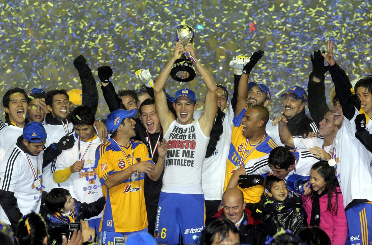 <b>Apertura 2011</b>: Tigres 4-1 Santos