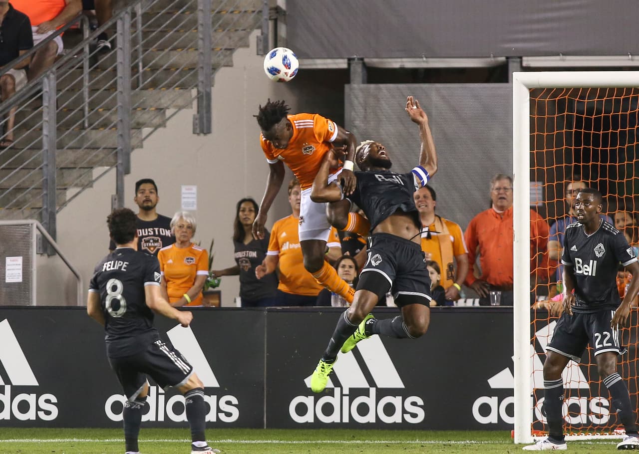 La ‘Panterita’ Elis anotó su primero del año pero Vancouver se llevó el triunfo con el gol 100 de Kei Kamara