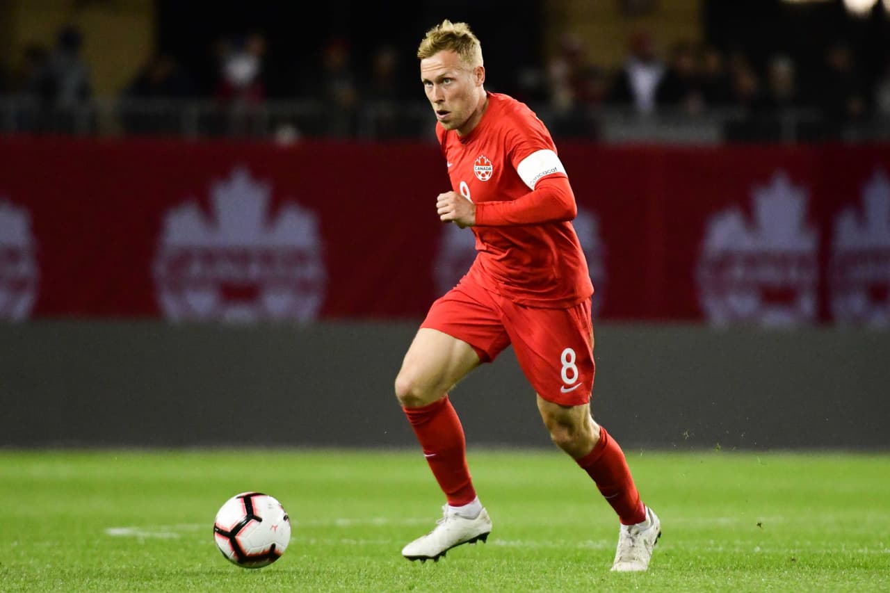 Con goles de Davies y Lucas Cavallini, el combinado de EEUU cayó 2-0 ante Canadá.