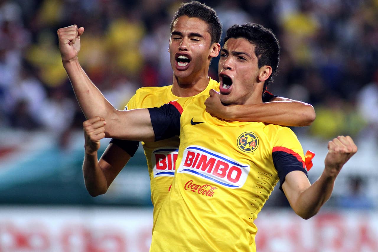 Canteranos de las Águilas del América.