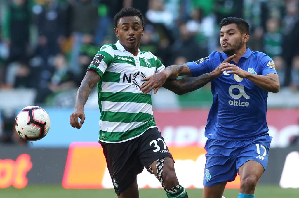 El Sporting Clube de Lisboa dejó ir una gran oportunidad de acercarse al líder de la Liga de Portugal, el FC Porto, y empetó 0-0 en el Estadio José Alvalade en el Clásico de Portugal.