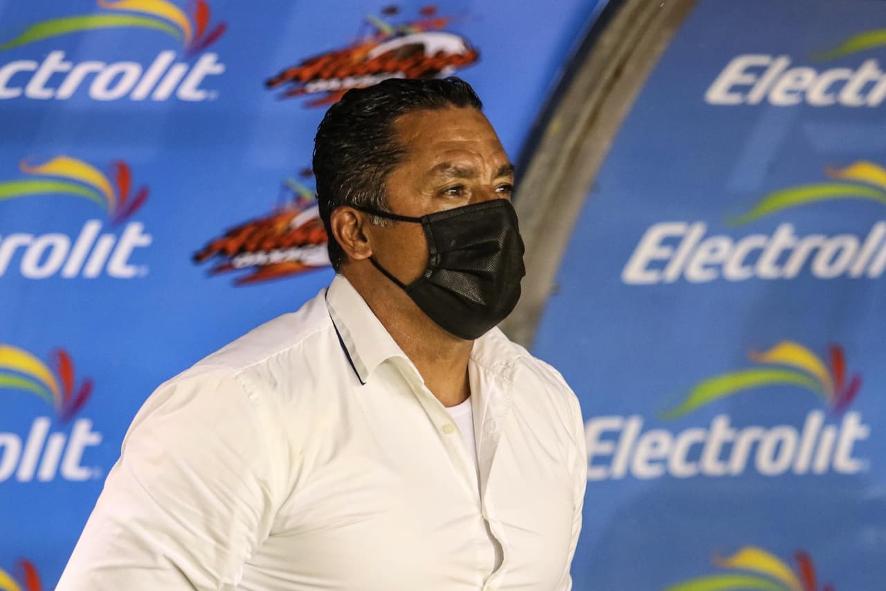 Los Alebrijes de Oaxaca no aprovechan la localía y caen 1-3 con los Dorados de Sinaloa.