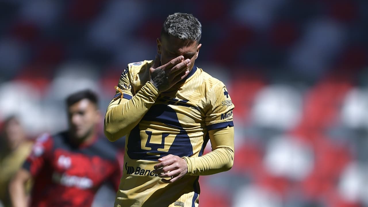 Iturbe quiere renovar, pero Pumas no se le ha acercado