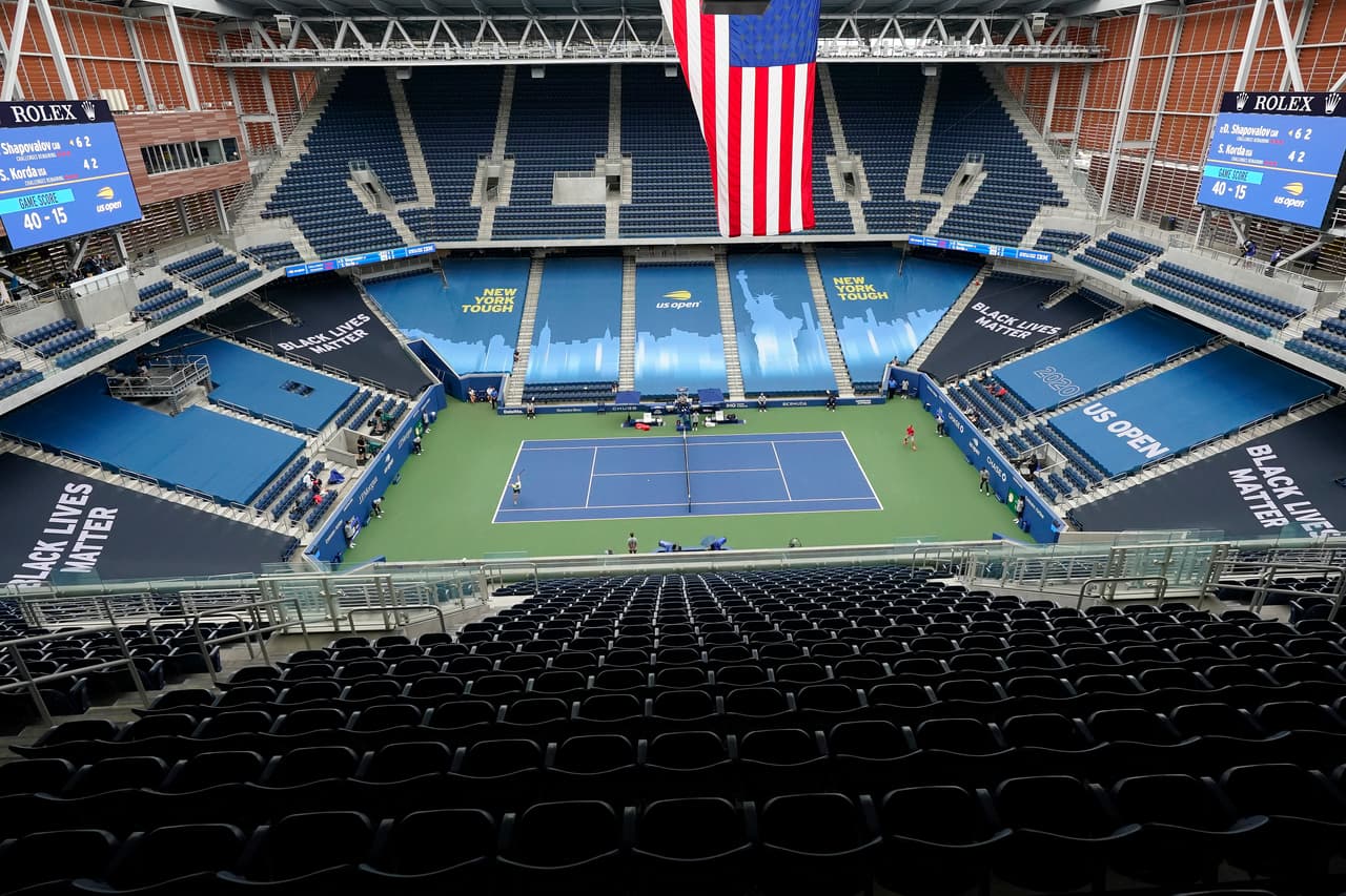 Aún con la ausencia de los grandes como Federer y Nadal, tenistas se dan cita en Nueva York para jugar el que sería el segundo Grand Slam del año con todas las medidas sanitarias posibles.