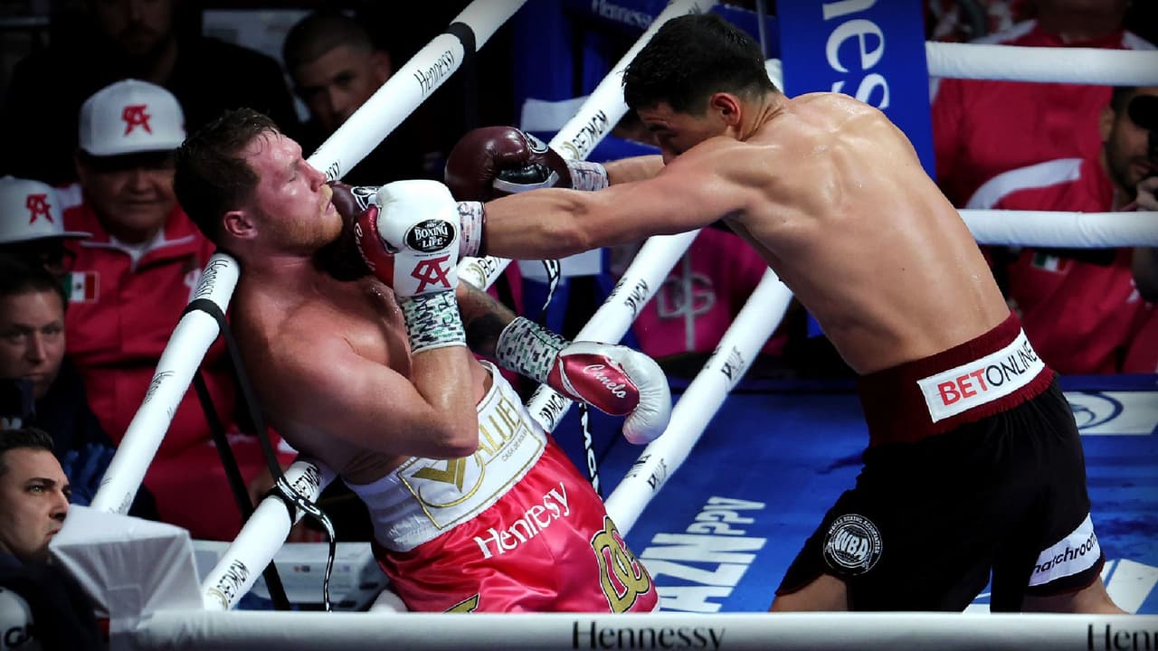 Bivol reta al Canelo: "Podemos pelear en su peso por cuatro cinturones"