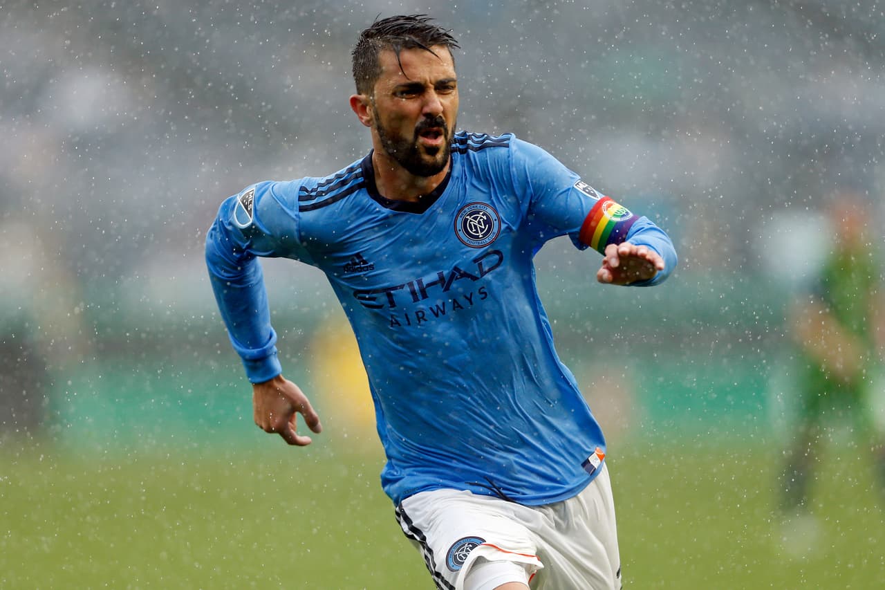 El clásico frente a los Red Bulls es un plato que hasta ahora se le ha atragantado a New York City FC. El capitán David Villa -que viene de superar los 50 goles con el equipo celeste- buscará ser determinante en el clásico que se disputará en Nueva Jersey. (USA Today Images)