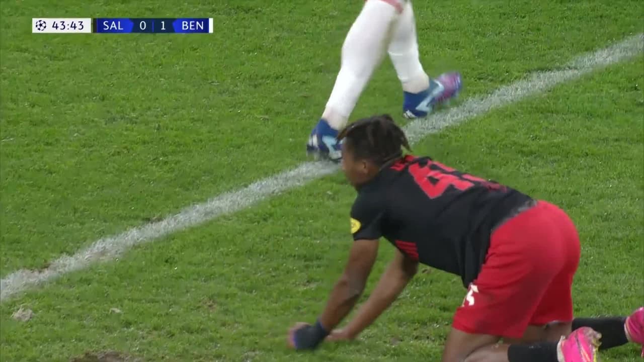 ¡TIRO ATAJADO! disparo por Nene Dorgeles.