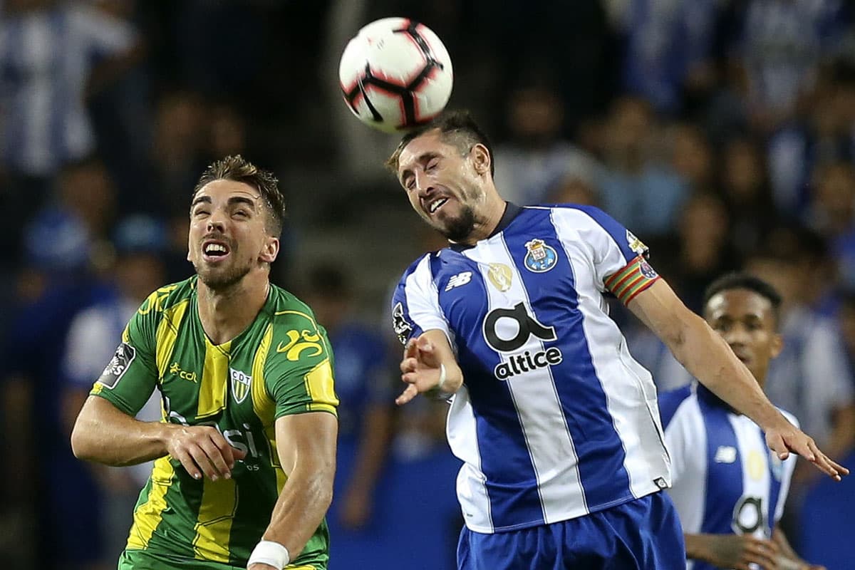 Héctor Herrera fue el capitán y jugó los 90 minutos con el Porto en el triunfo 1-0 sobre el Tondela por la sexta jornada de la Liga de Portugal.