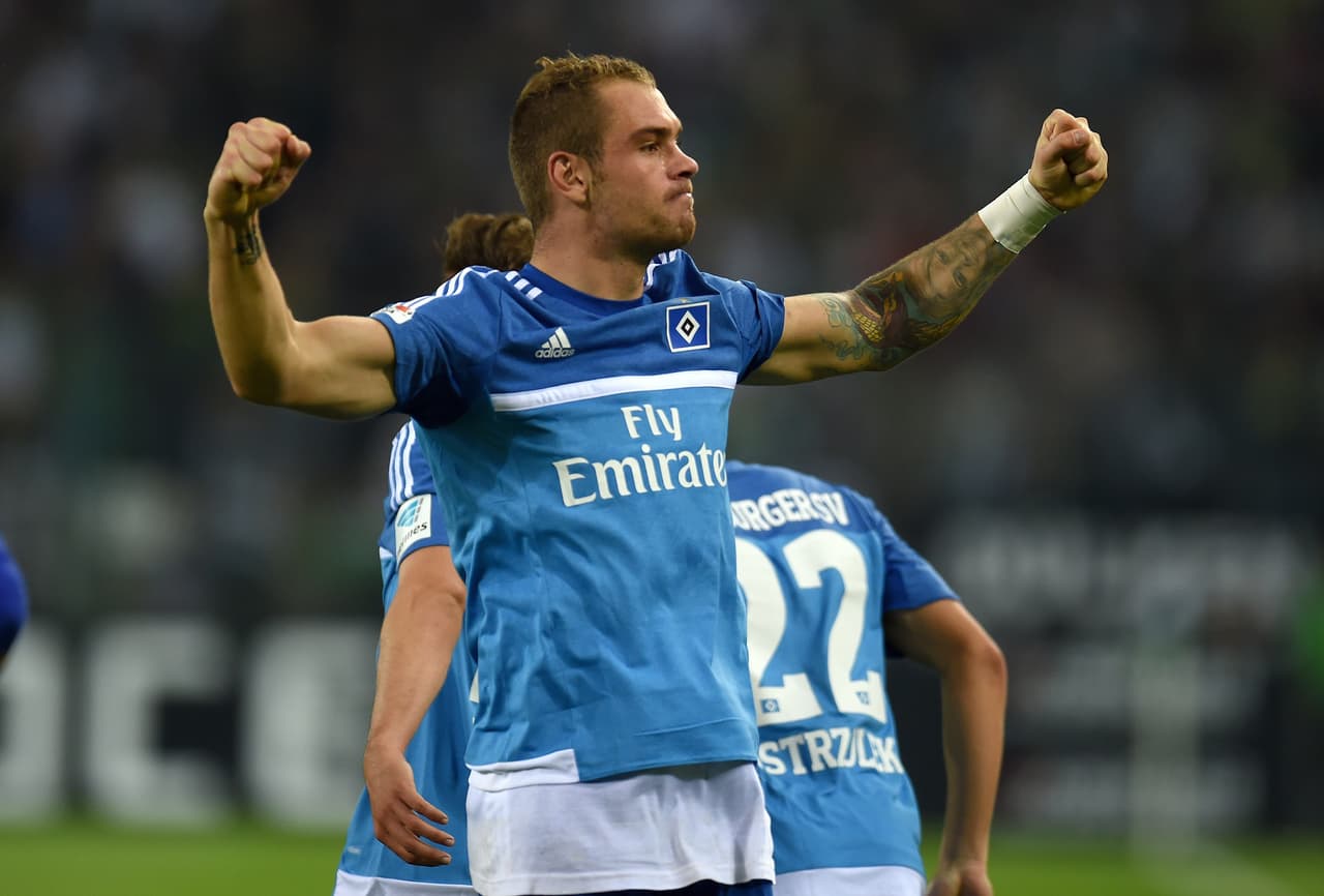 Michel Lasogga anotó el gol del triunfo del Hamburgo.