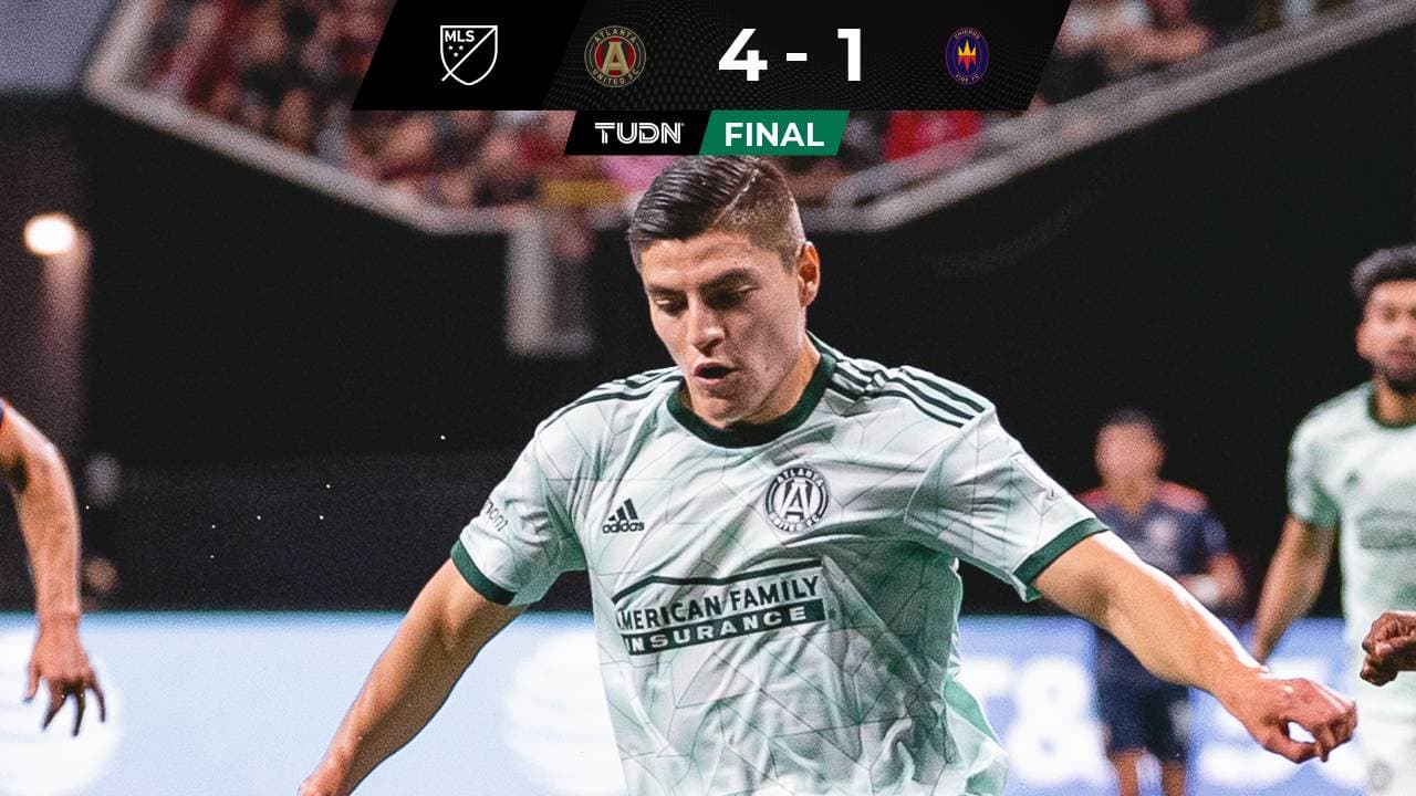 Ronaldo Cisneros hace 'Hat Trick' ante el Chicago Fire