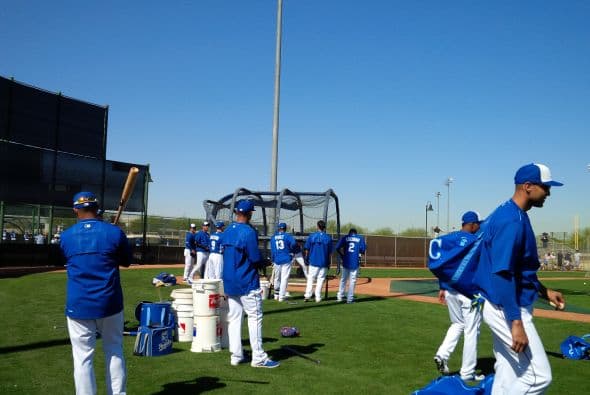 "Detrás" de los entrenamientos de primavera de la MLB, los atléticos jugadores de las grandes ligas muestran todo su talento... y mucho más que eso. Aparte de ejercitarse y compartir con sus seguidores, los beisbolistas lucieron sus atributos de espalda especialmente para las fans.