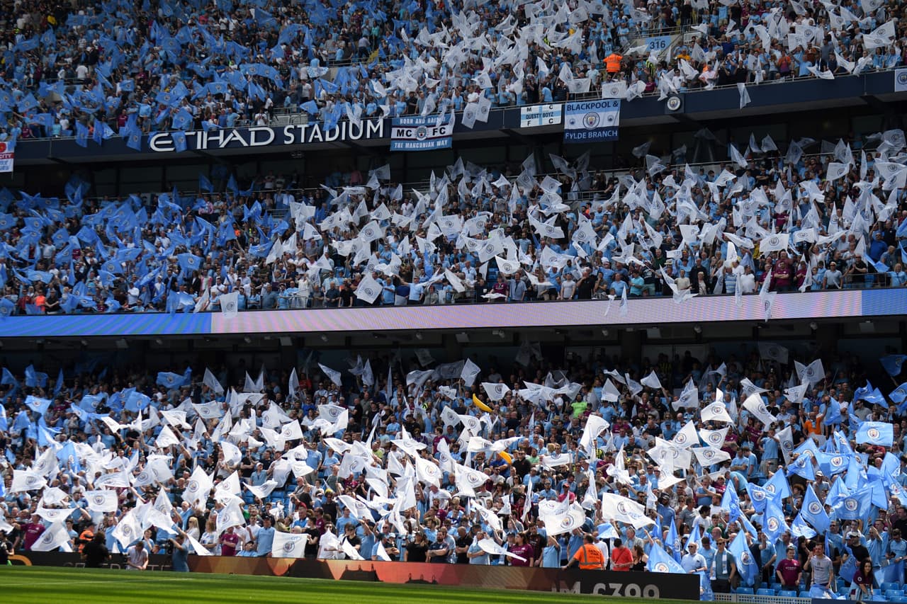 14. Manchester City (Premier League) - 53,812 espectadores promedio