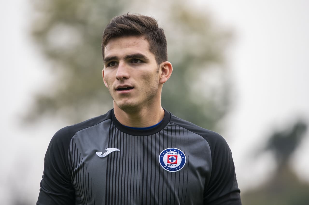 Siboldi convoca a Jurado… ¿presión para Corona?