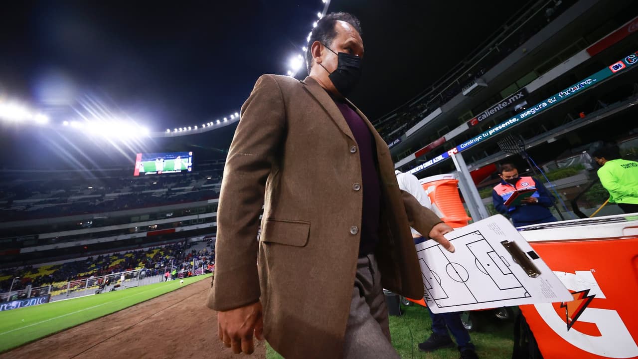 Cruz Azul realiza un cambio en su alineación ante Bravos