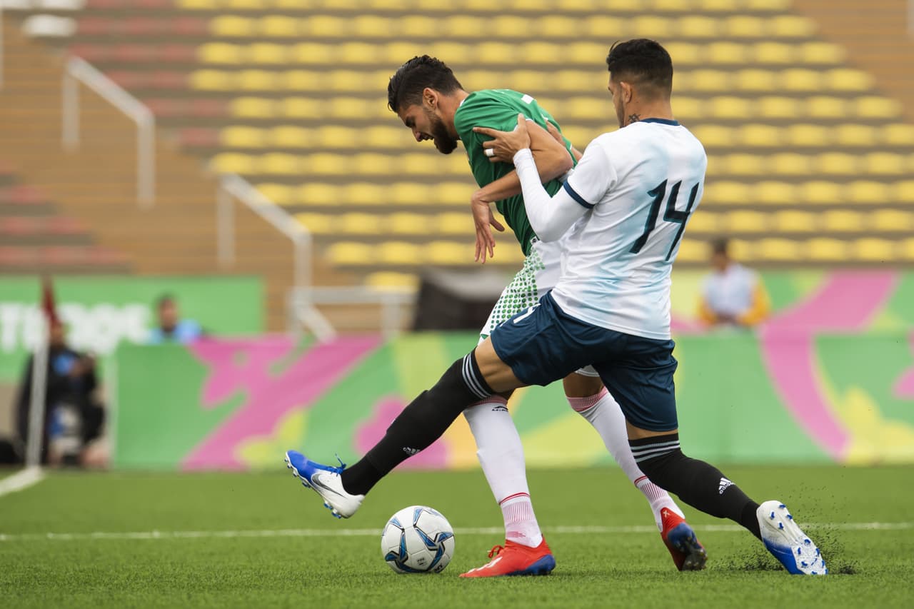 En el partido, el panorama empezó a abrirse la puerta en favor del equipo mexicano, cuando a los 12 minutos se marcó un penalti para los dirigidos de Jaime Lozano.