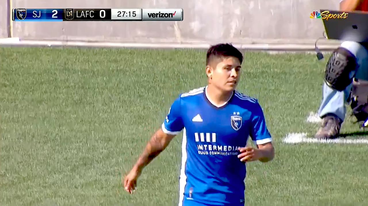 ¡Golaaazo! ‘Chofis’ López puso el 2-0 tras gran jugada de Quakes