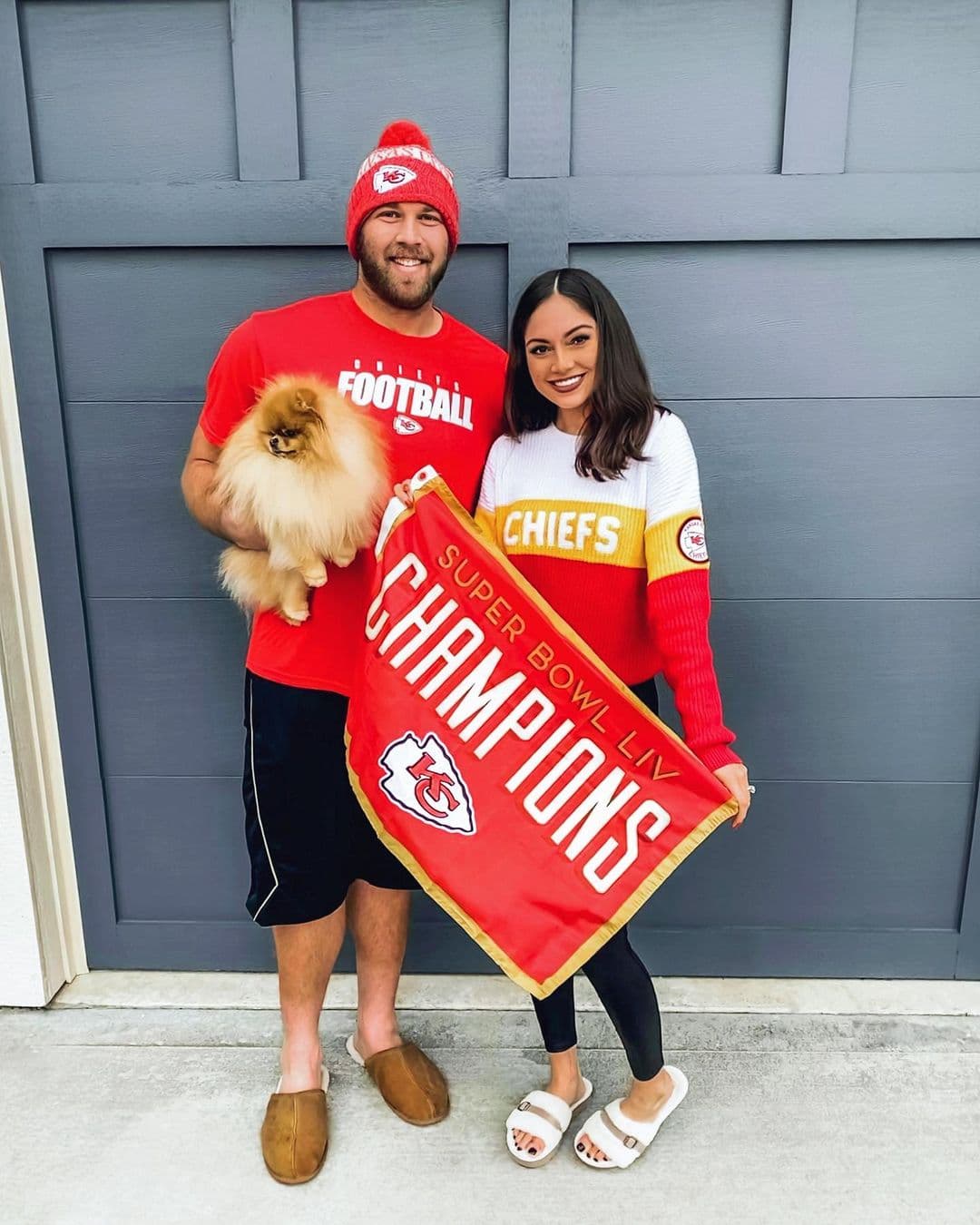 Se dice que ella estaba viendo jugar a Schwartz y estaba sentada al aldo de su mejor amigo, él pensó que serían una gran pareja, le pidió su número para su amigo y el resto es historia.