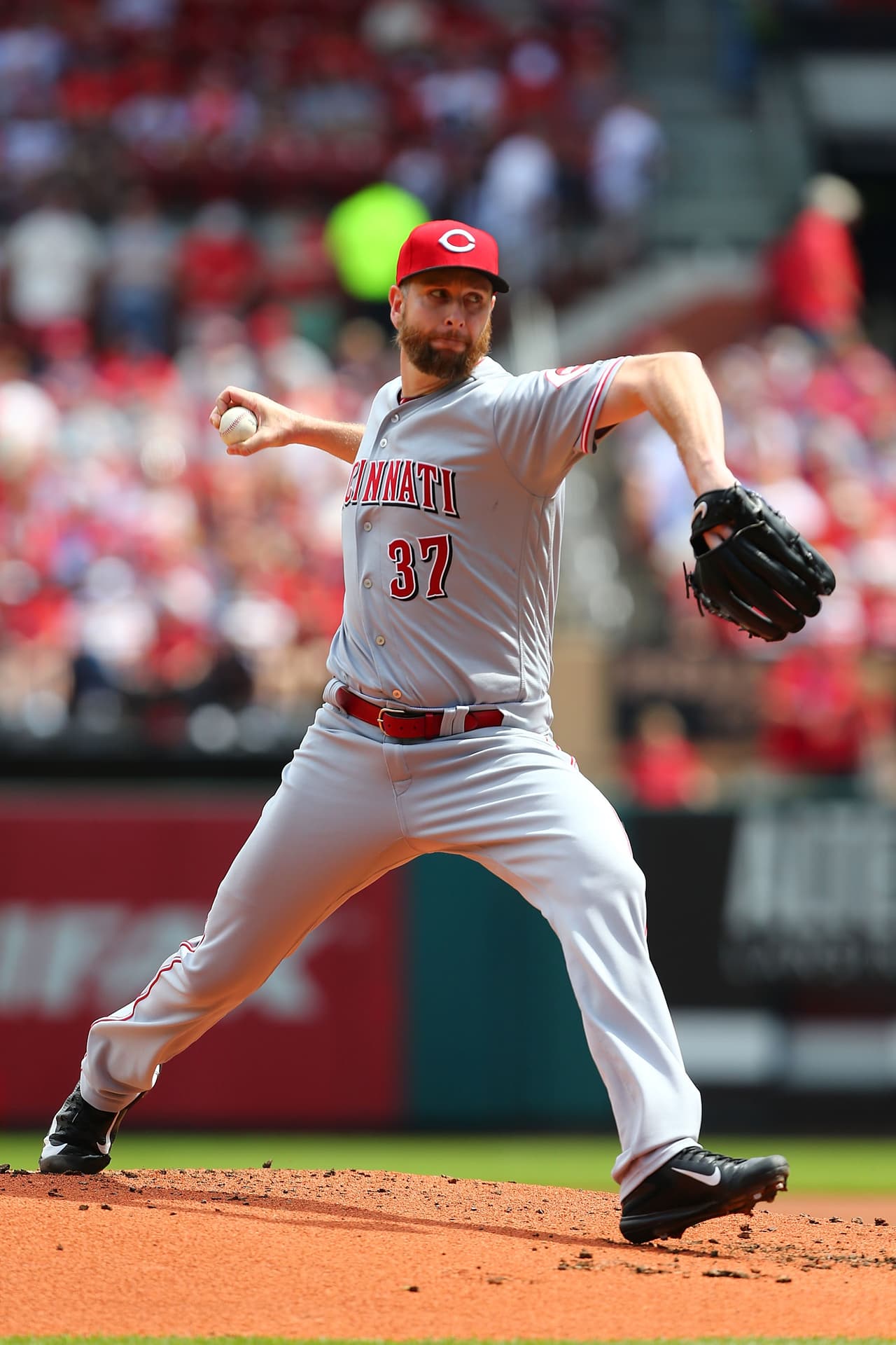 CIN 8 – 0 STL: Scott Feldman se llevó el triunfo para su equipo con una extraordinaria salida de 6 entradas sin permitir carreras.