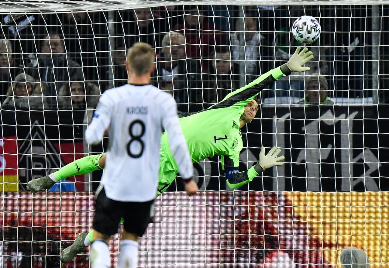 Con goles de Matthias Ginter (41), Leon Goretzka (49) y Toni Kroos (55, 83), Alemania golea y consigue su boleto a la Euro 2020.