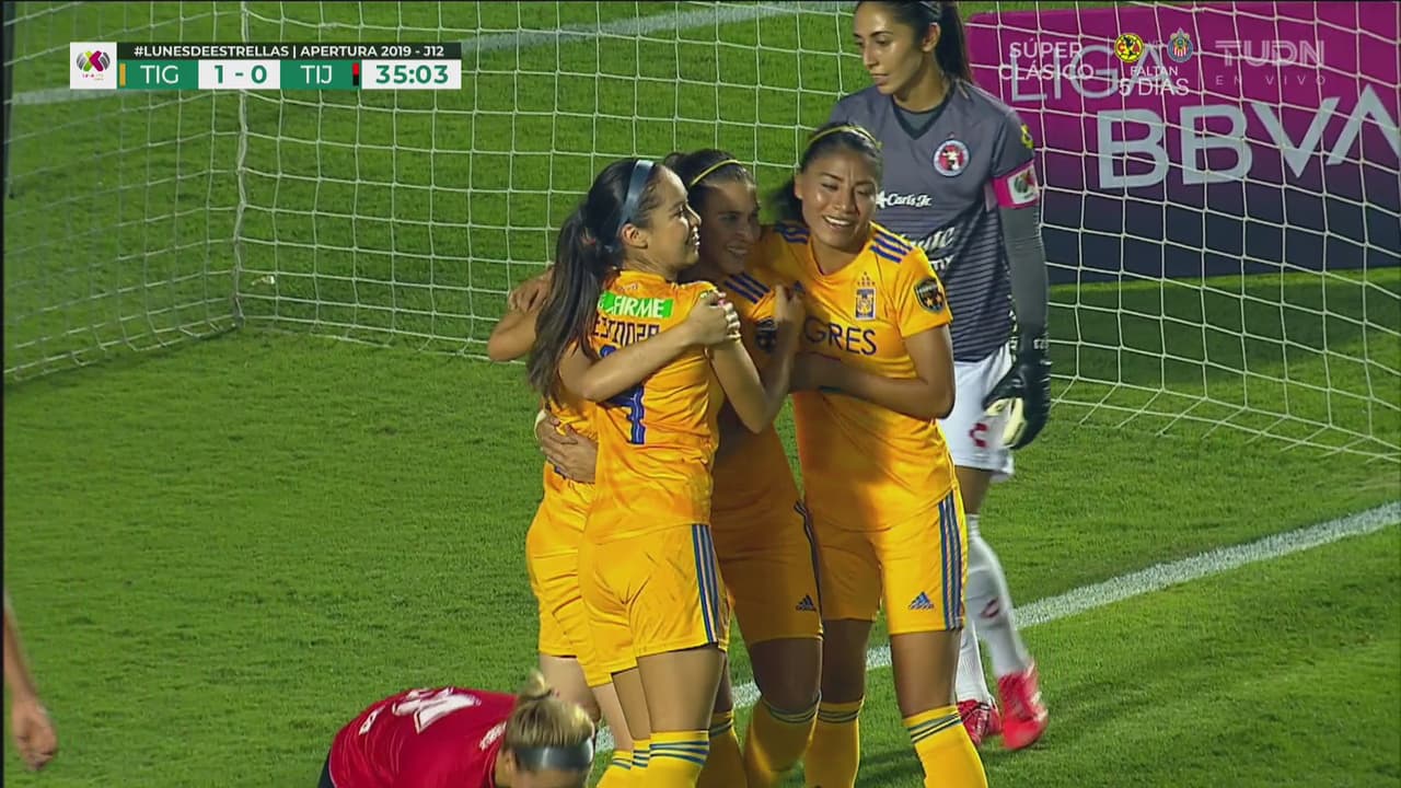 ¡De chilena! Katty ‘Killer’ inventó la pirueta para el 2-0