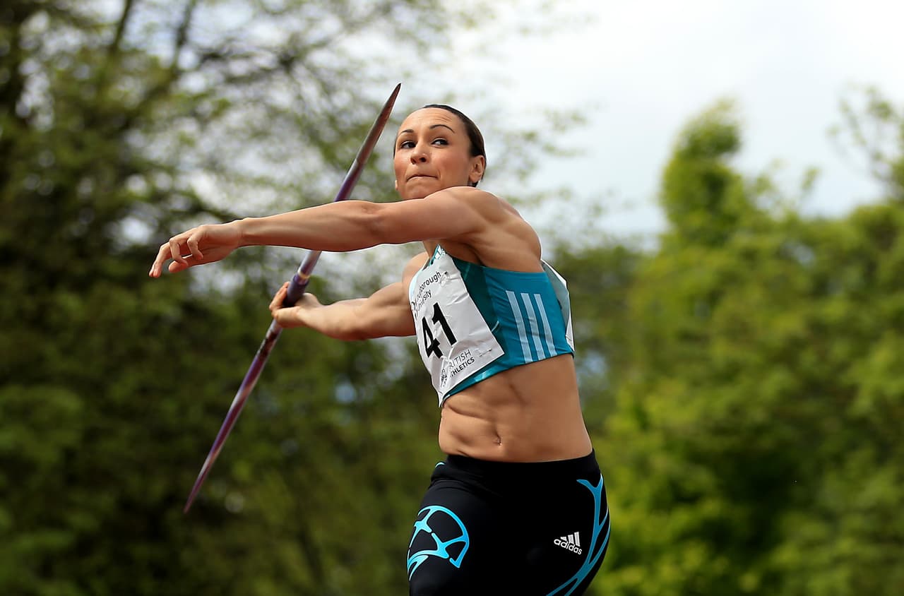 Jessica Ennis Hill. La heptatlonista británica que ganó medalla de oro en los juegos de Londres de 2012, desea tener más hijos después de Río de Janeiro, por lo cual está considerando postergar su llegada a los entrenamientos en Brasil y buscar un campo con un terreno similar, en otro sitio para “aclimatarse”.