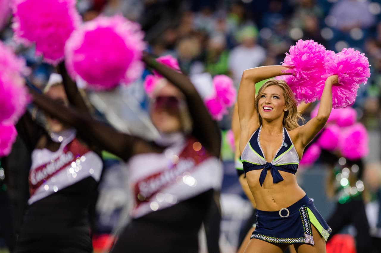 Esta sexy chica es integrante de las Sea Gals desde hace tres años. ¡Checa lo mejor de ella!