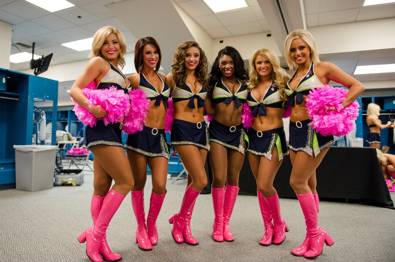 Esta sexy chica es integrante de las Sea Gals desde hace tres años. ¡Checa lo mejor de ella!