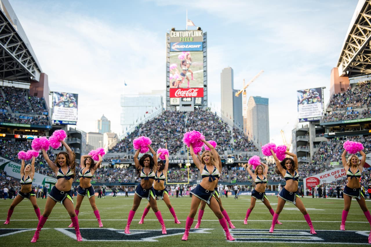 Esta sexy chica es integrante de las Sea Gals desde hace tres años. ¡Checa lo mejor de ella!