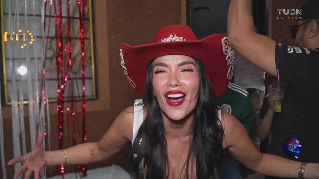 La Novia del Mundial se va a celebrar el triunfo de México