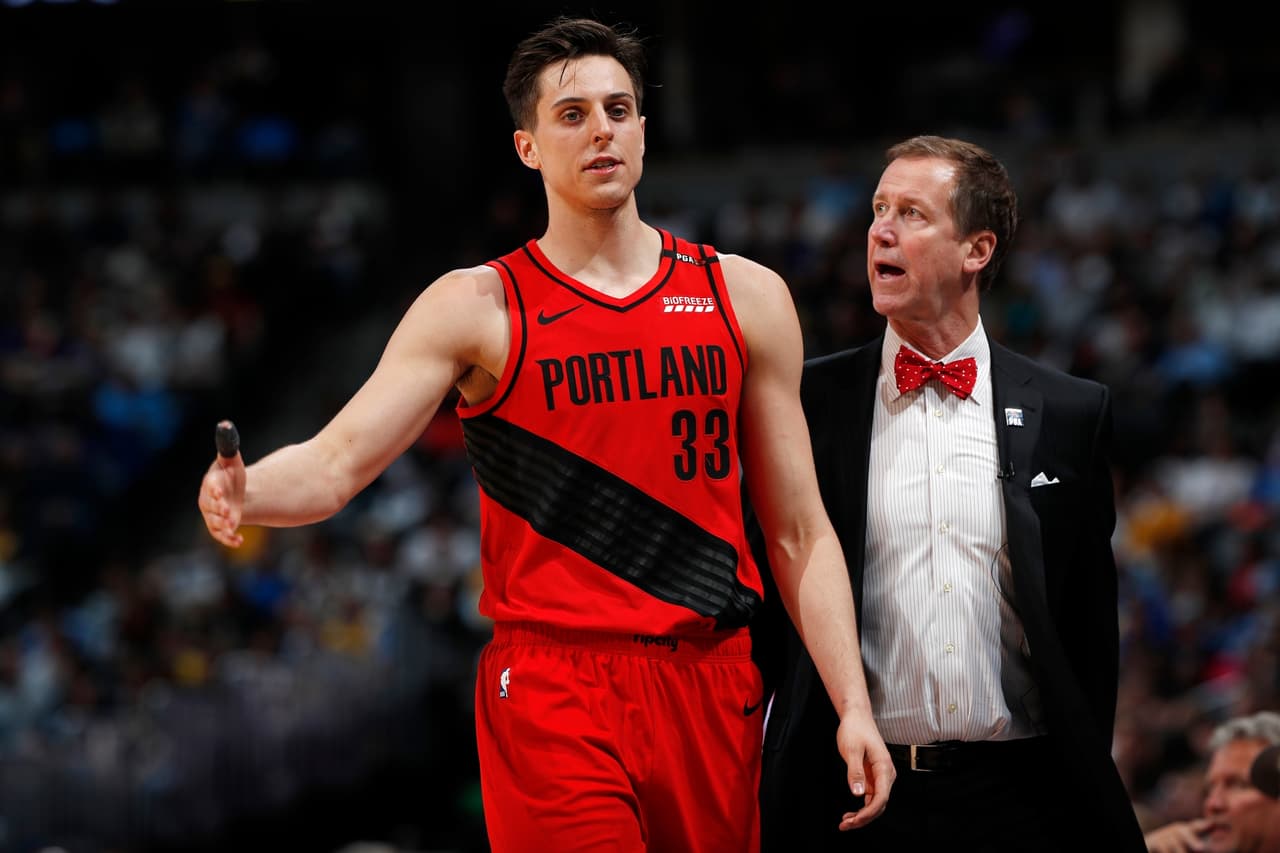 Los Portland Trail Blazers se impusieron 97-90 a los Denver Nuggets en Pepsi Center este miércoles y la serie de segunda ronda de Playoffs de la Conferencia del Oeste se iguala a un triunfo por bando. Estas son las mejores imágenes del Juego 2 de esta contienda.