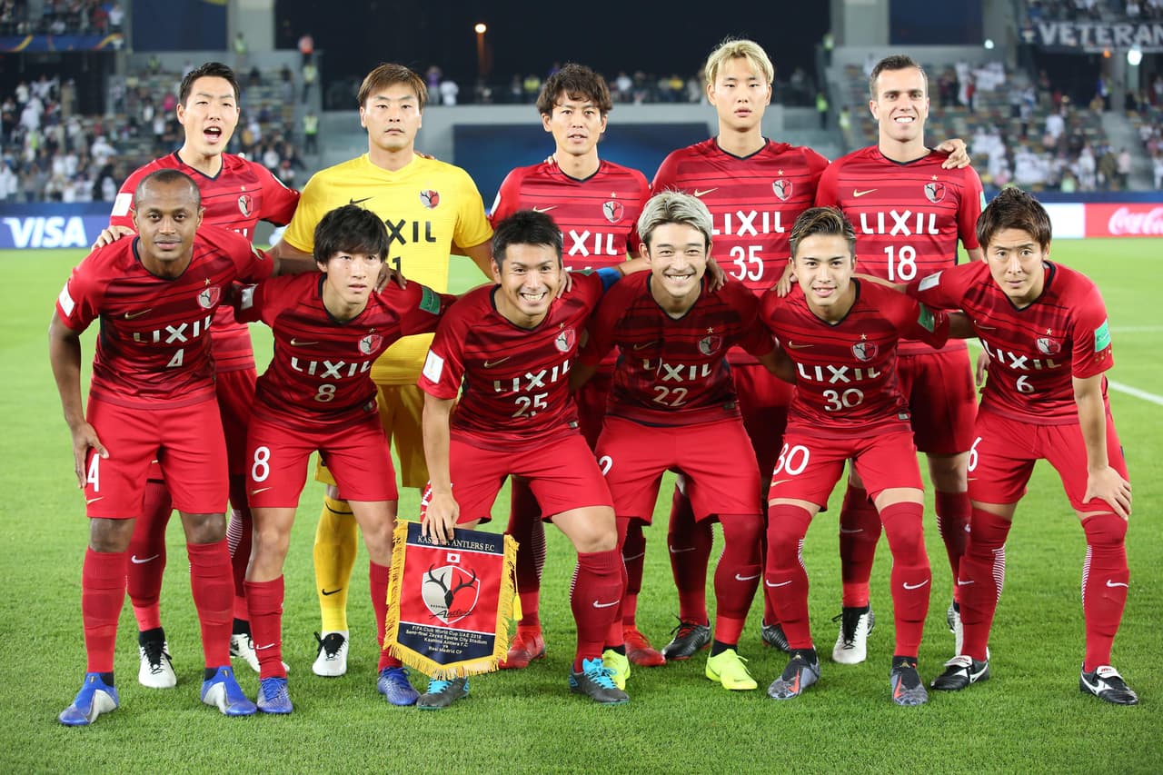 El Kashima Antlers formó este miércoles con Kwoun, Shoji, Hugo Leonardo, Nagaki, Doi, Yamamoto, Serginho, Nishi, Endo, Abe y Jung.