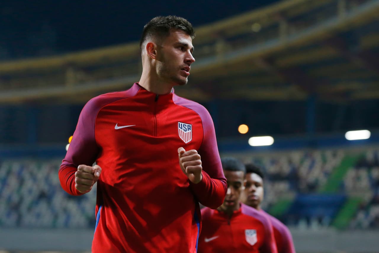 Casi al tiempo de su carrera en los Red Bulls, sus pasos en el Team USA avanzaban con éxito. Jugó en las juveniles y luego debutó en el 2015 con el equipo de mayores.