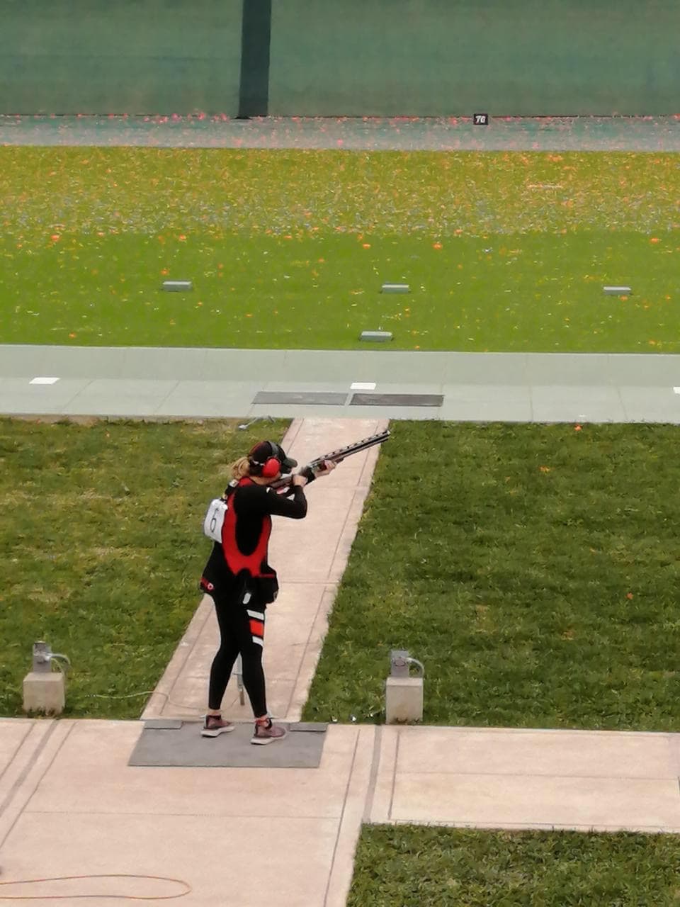 Mientras tanto, en la fosa para mujeres, del tiro deportivo, participó la mexicana Alejandra Ramírez.