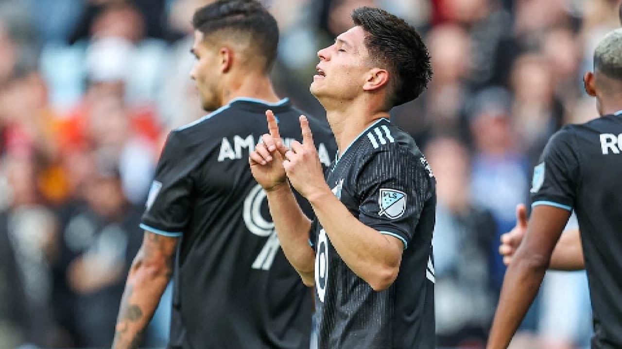 Jona González anota y Van Rankin despide la temporada