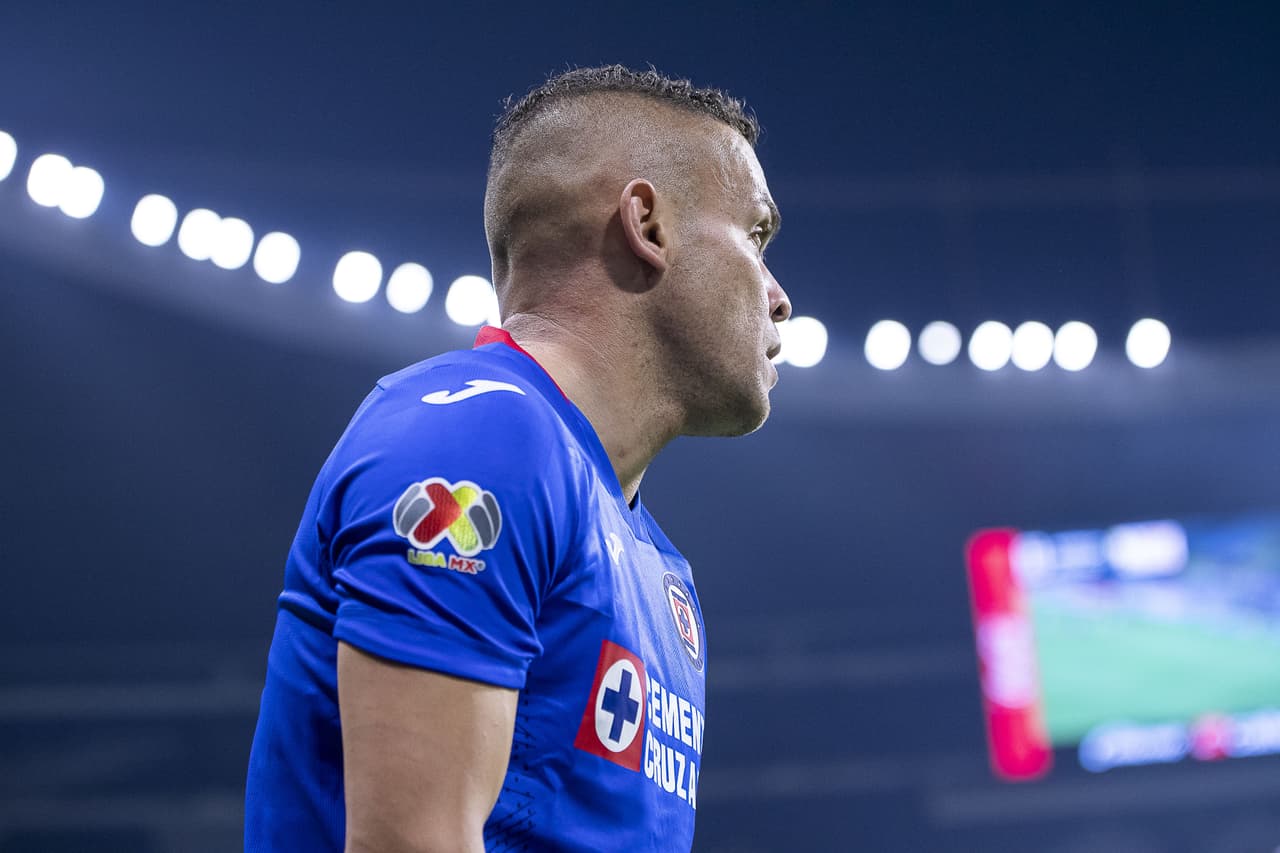 Rodríguez no tuvo balones ha modo en todo el partido, hasta que tomó la pelota para cobrar el penalti.