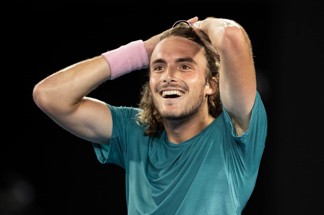 A pesar de su buen juego, el propio Stefanos Tsitsipas parecía no creer imponerse contra una leyenda.
