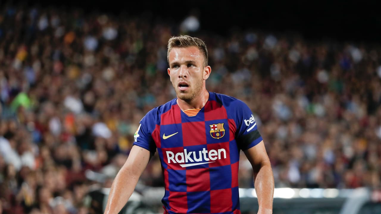 Rivaldo: “No tiene sentido que el Barcelona venda a Arthur”