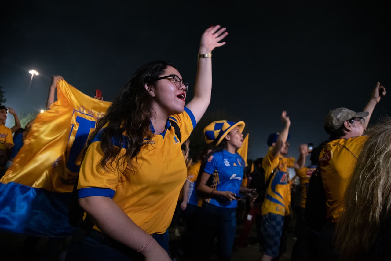 Los fanáticos de Tigres disfrutaron el partido ante León y celebraron la conquista de su séptimo título en la historia de la Liga MX.