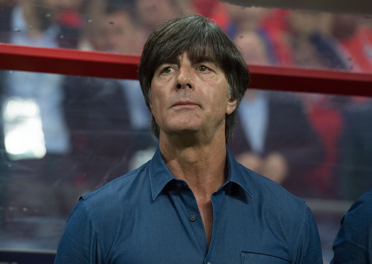 Mientras que los de Low se verán las caras con Camerún. Tanto a chilenos como alemanes les sirve el empate.