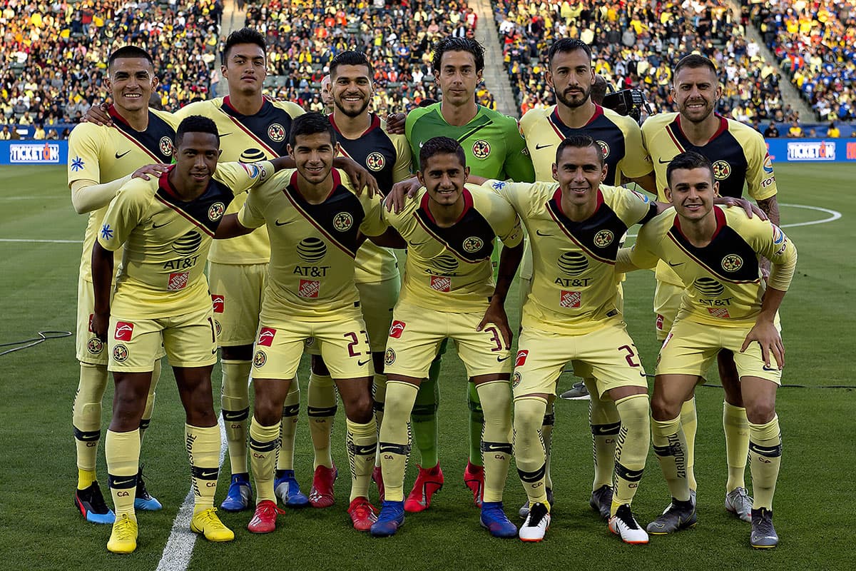 El América con varios jugadores no habituales en su formación titular.