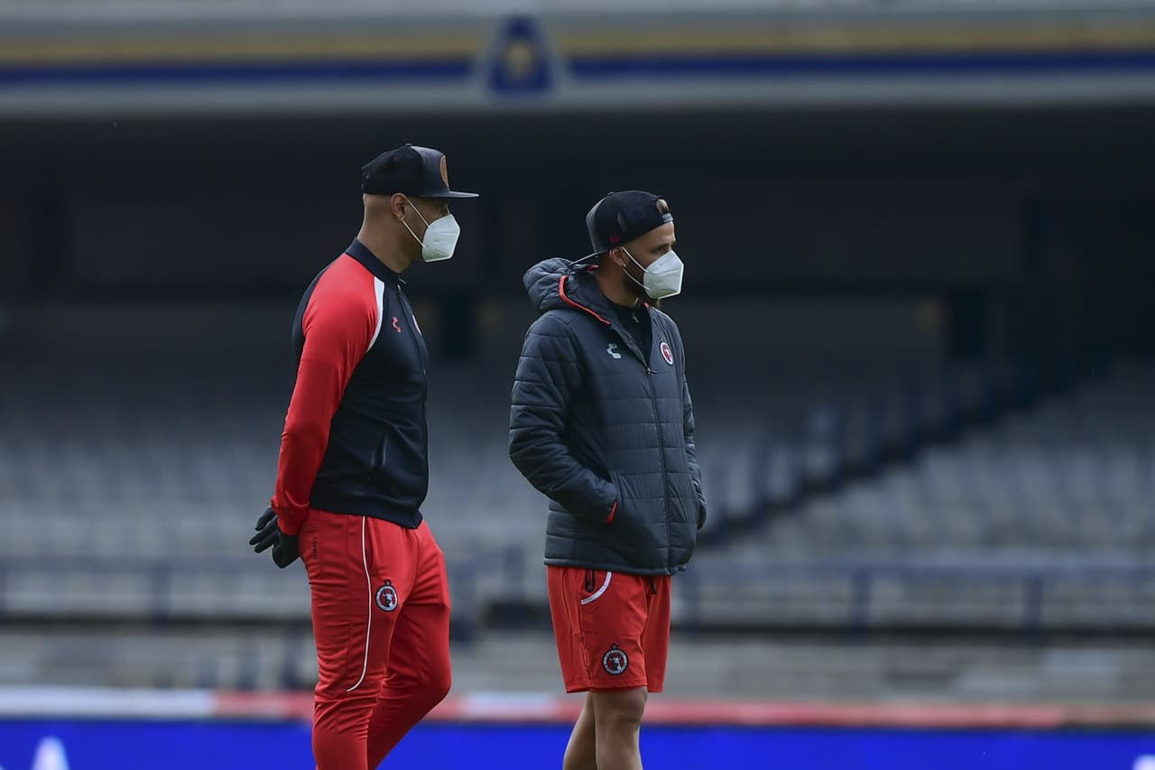 Ariel Nahuelpán asegura que "nadie se peleó con nadie" en Xolos