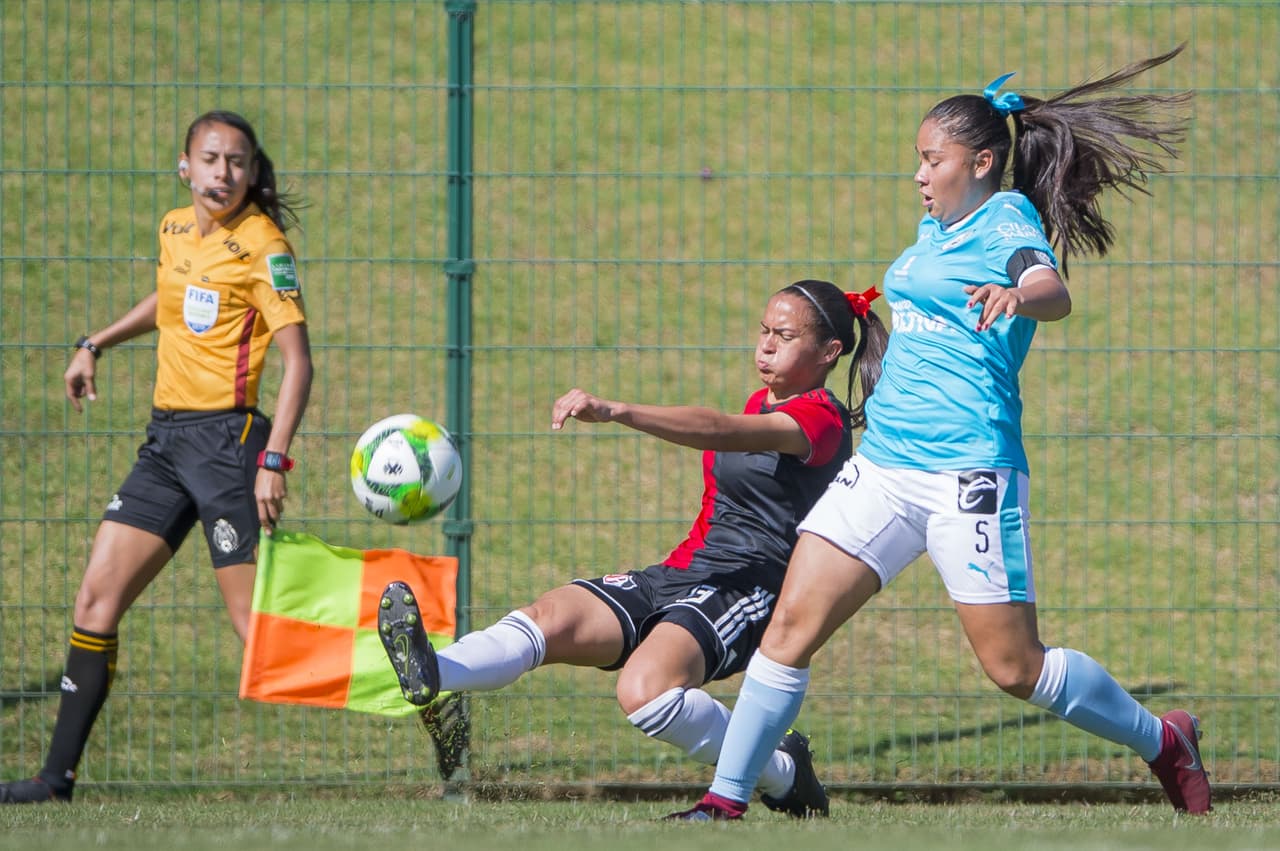 Querétaro 0-4 Atlas. Las rojinegras escalaron en la tabla general para llegar al cuarto lugar.