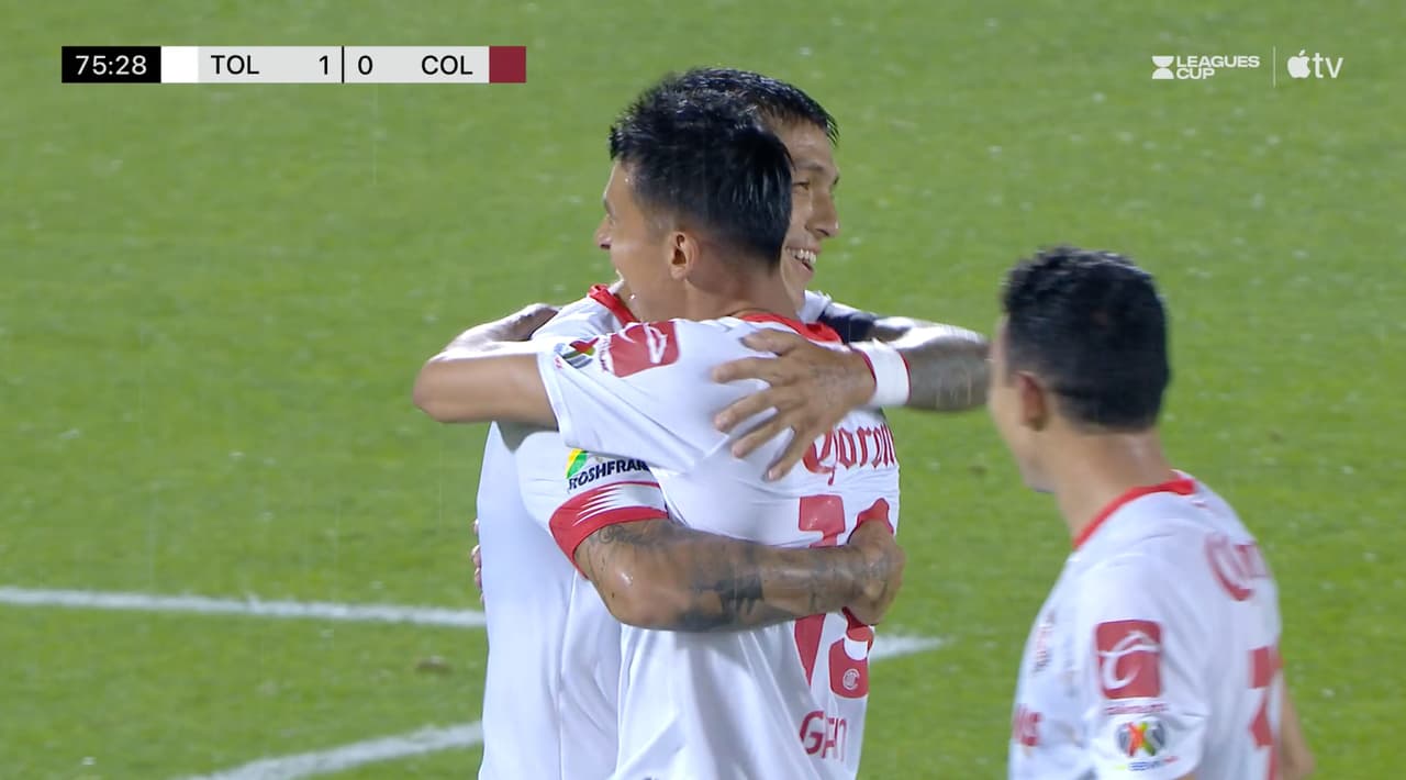 ¡Cabezazo y adentro! 'Gacelo' López pone el 2-0 para los Diablos Rojos