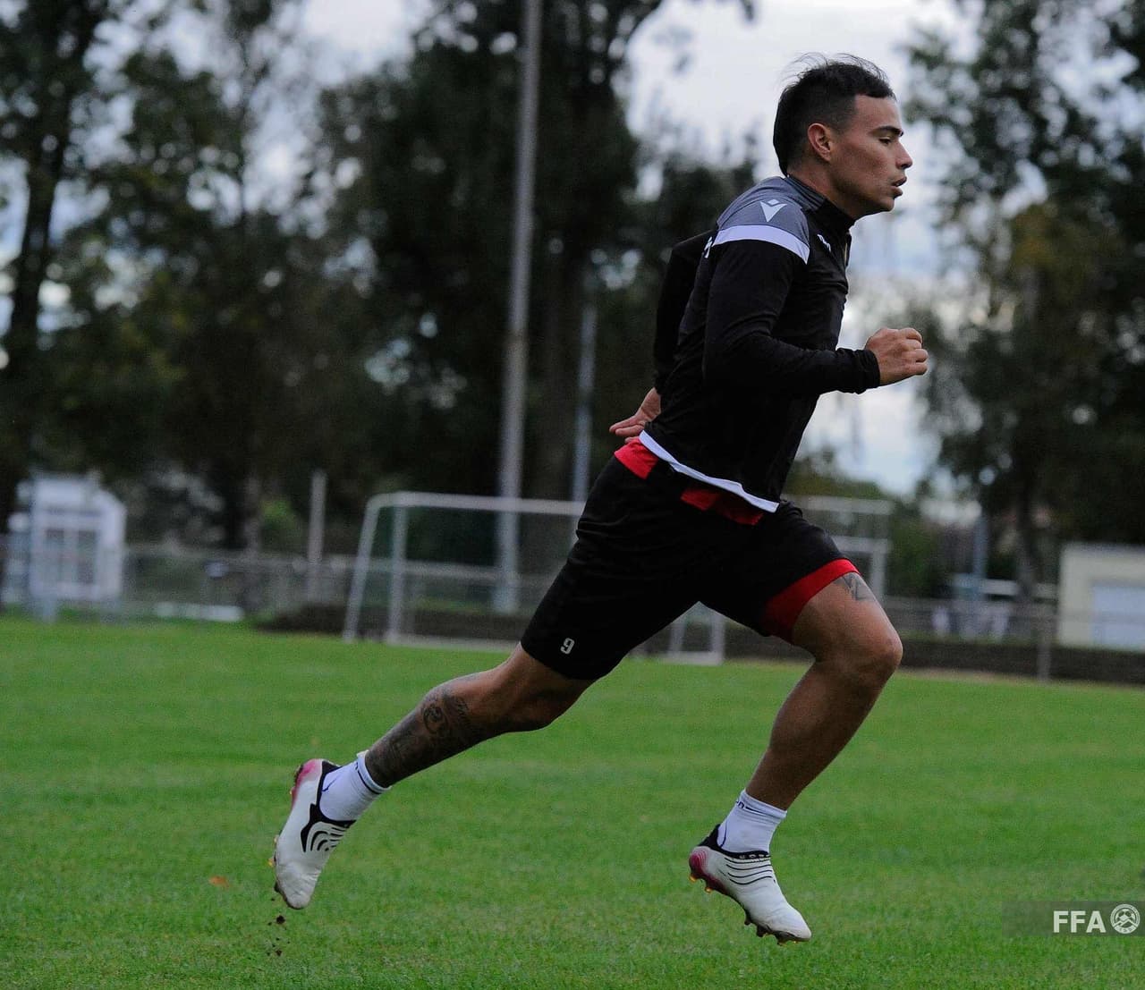 La convocatoria más exótica por estas horas es la de Lucas Zelarayán (Columbus Crew SC) por la selección de Armenia.La
