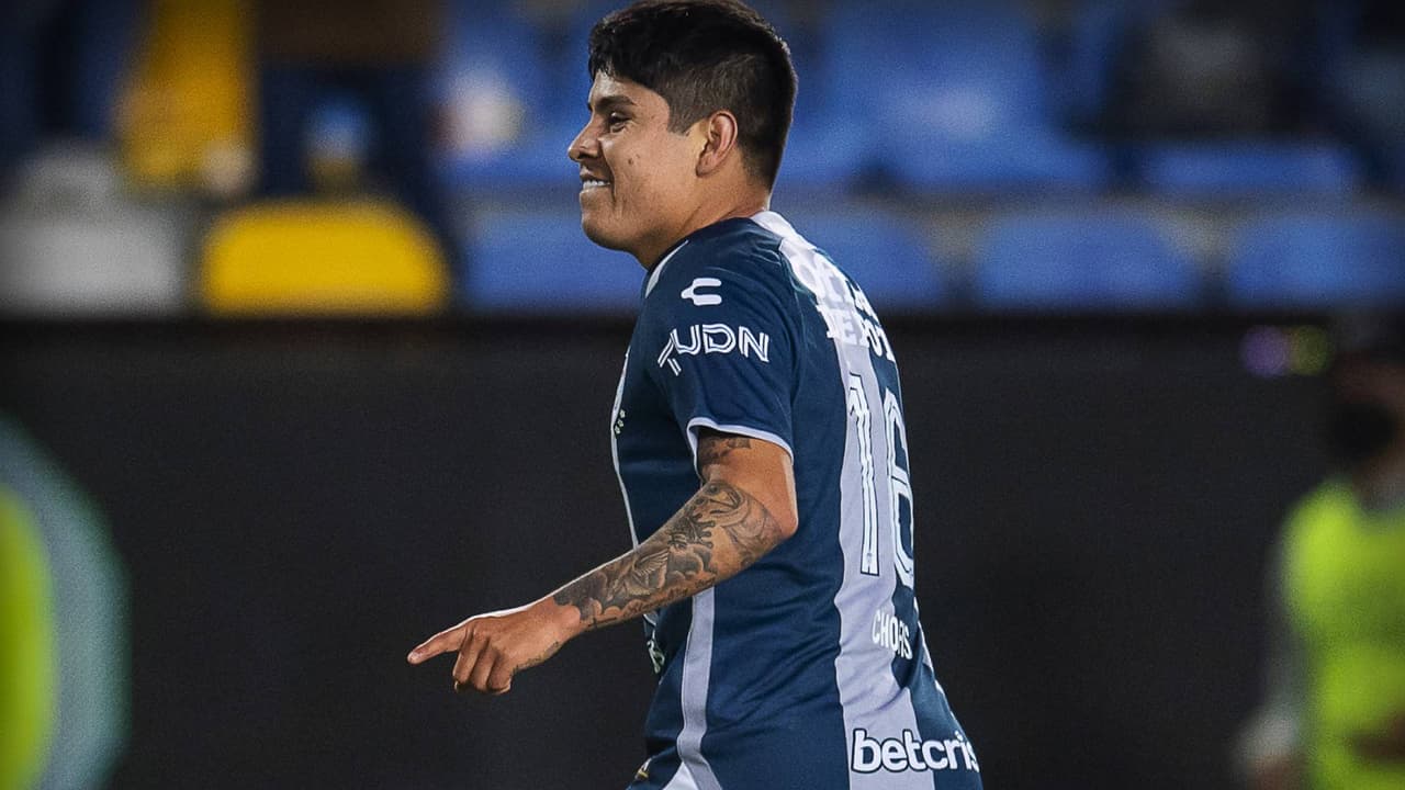 Javier Eduardo 'Chofis' López se reencontró con el gol en apenas 18 minutos de juego en su segundo partido como 'Tuzo'.